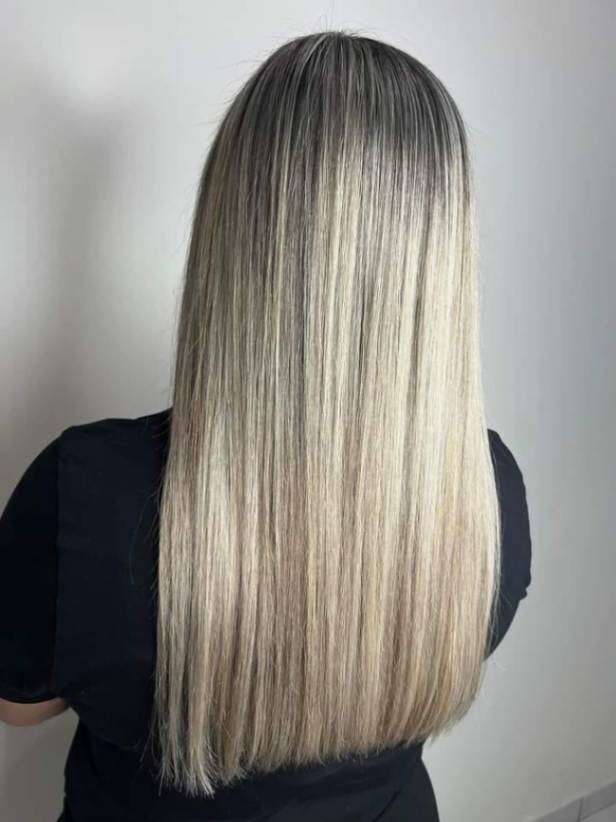 Servicio de luces hecho en Vero's. Salón de belleza en Santa Catarina